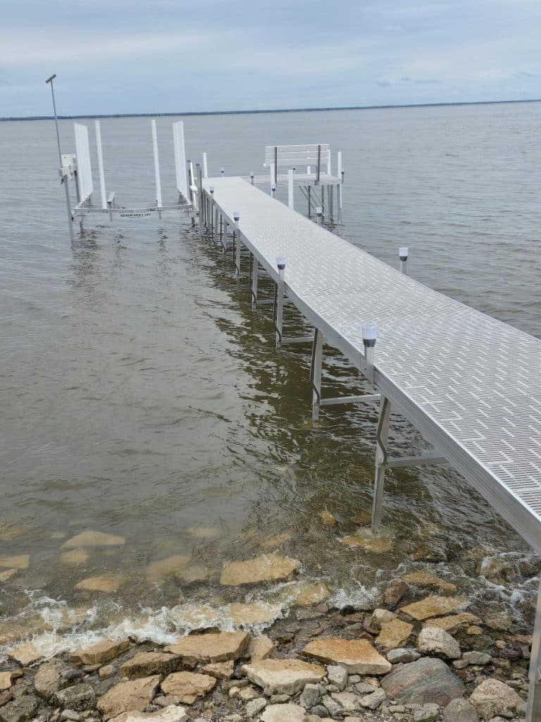 high lift and dock